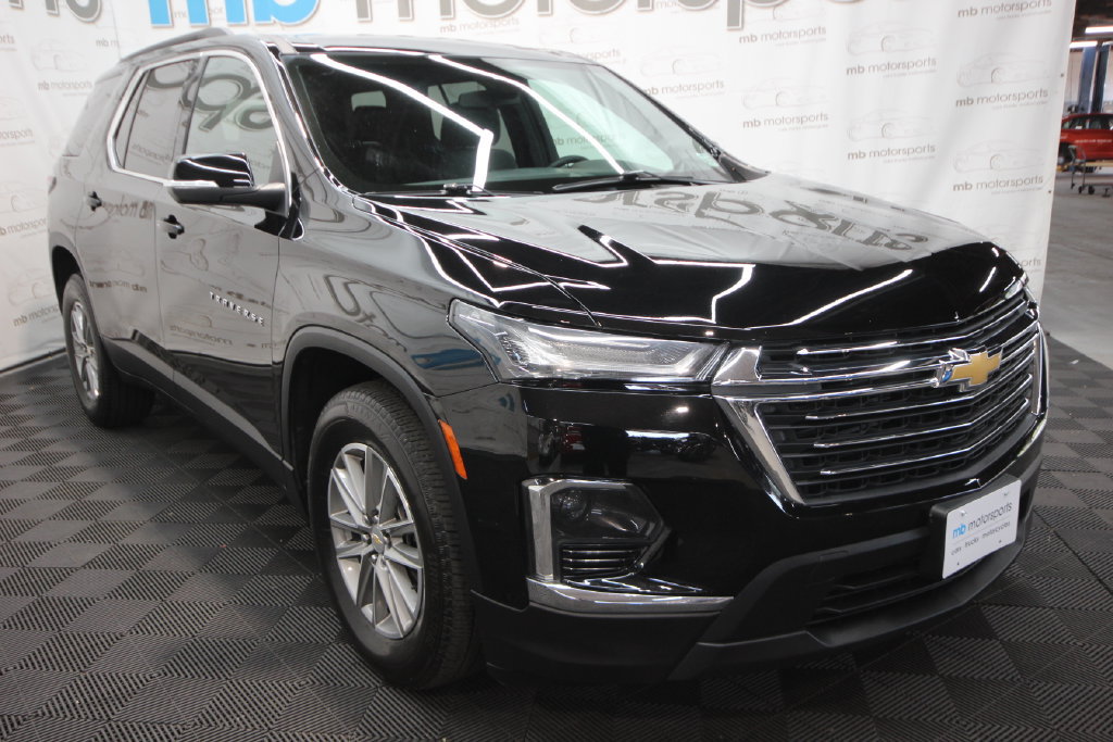 Used 2022 Chevrolet Traverse LT w/ LPO, Floor Liner Package AWD/4WD image 11