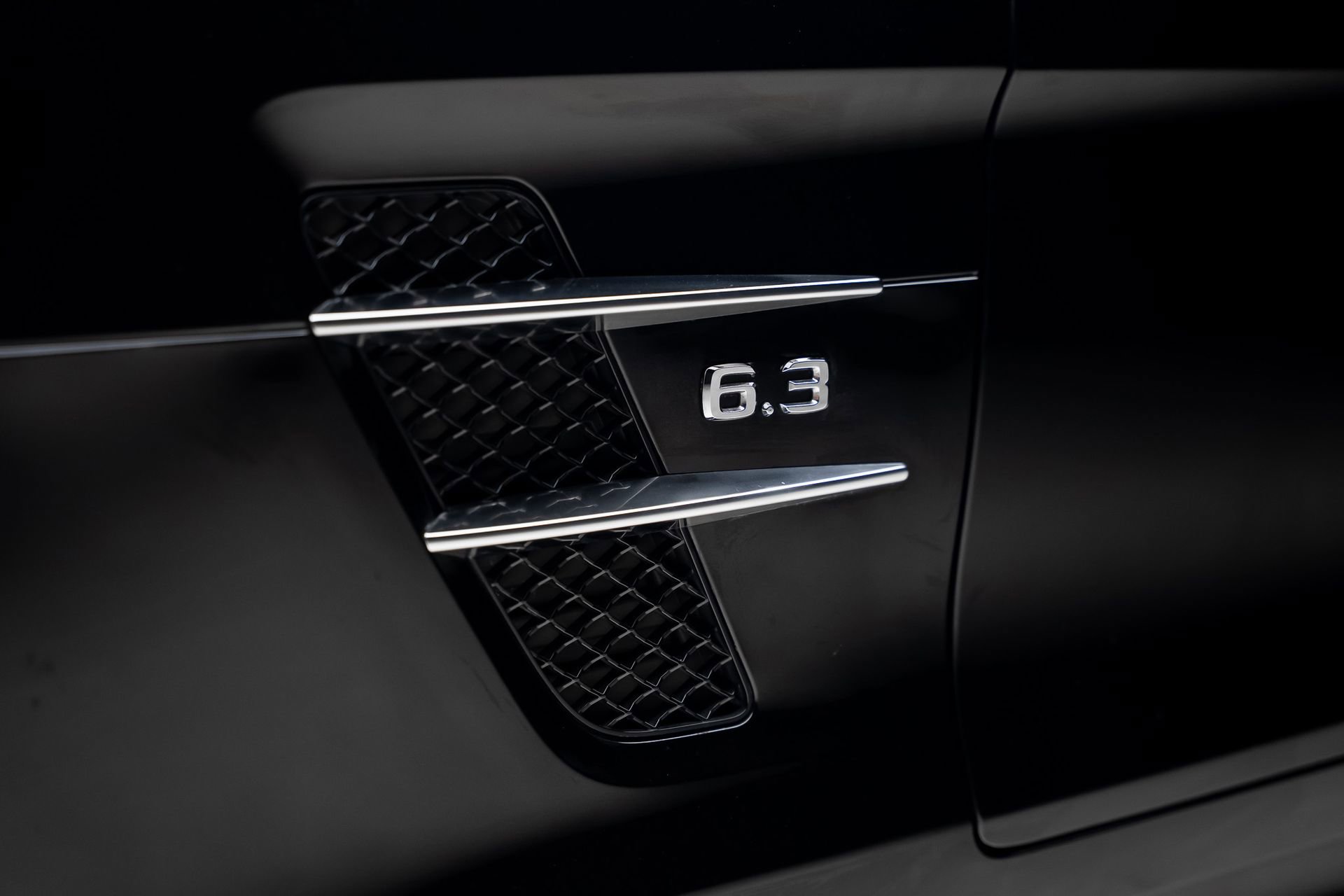 Used 2012 Mercedes-Benz SLS AMG Roadster image 26