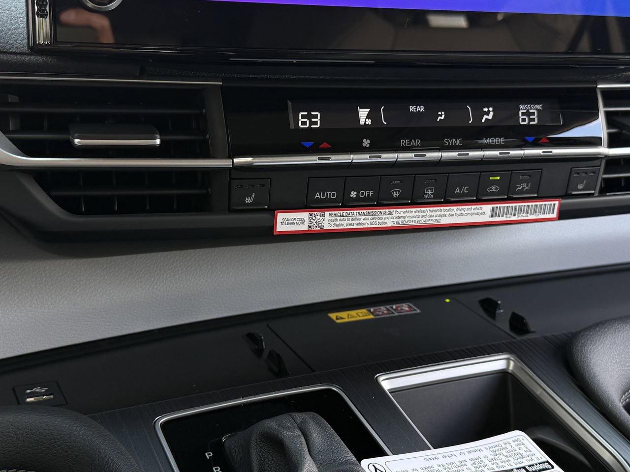 New 2026 Toyota Sienna XLE image 21