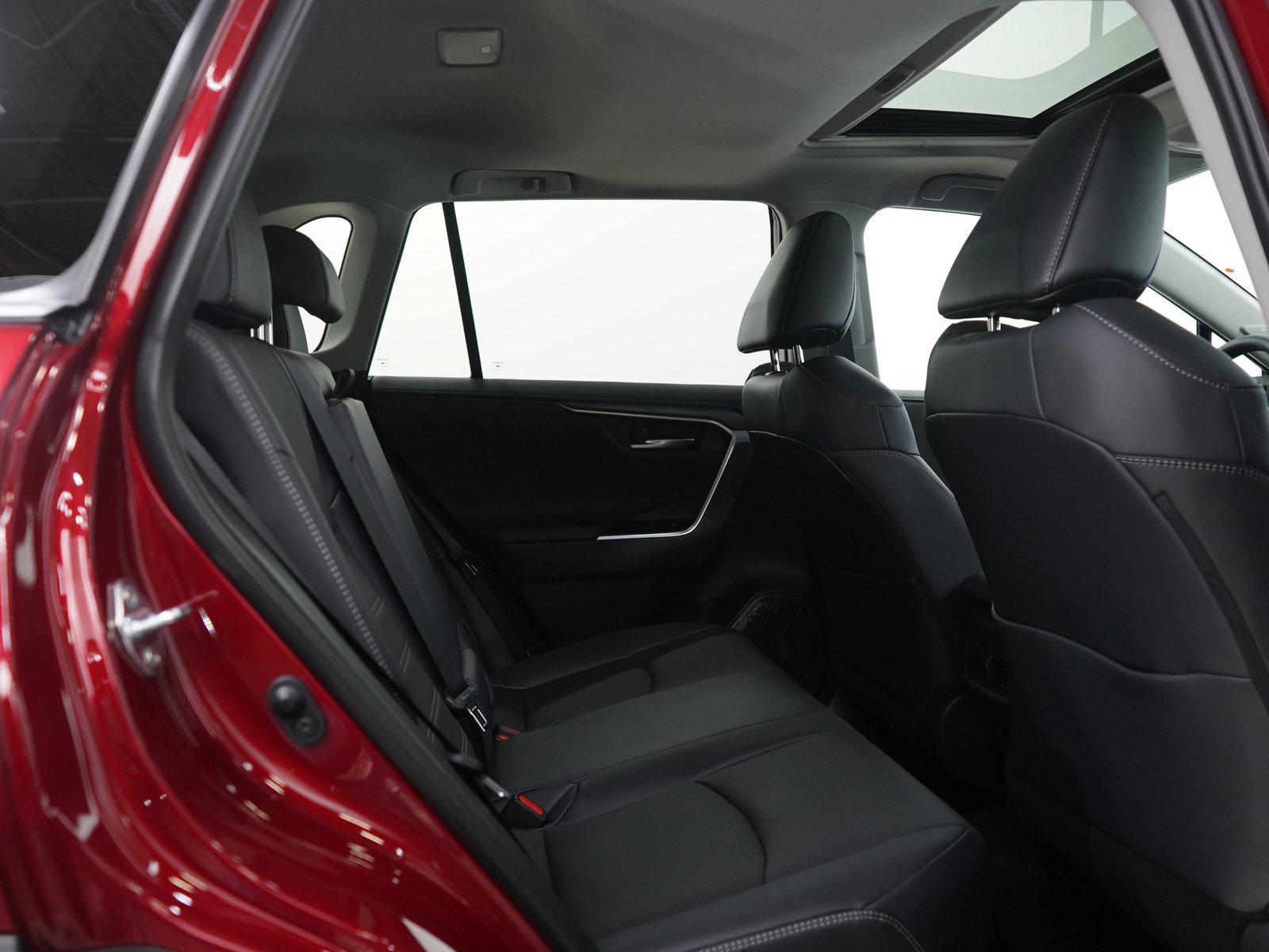 Used 2025 Toyota RAV4 Limited w/ Weather Package image 12