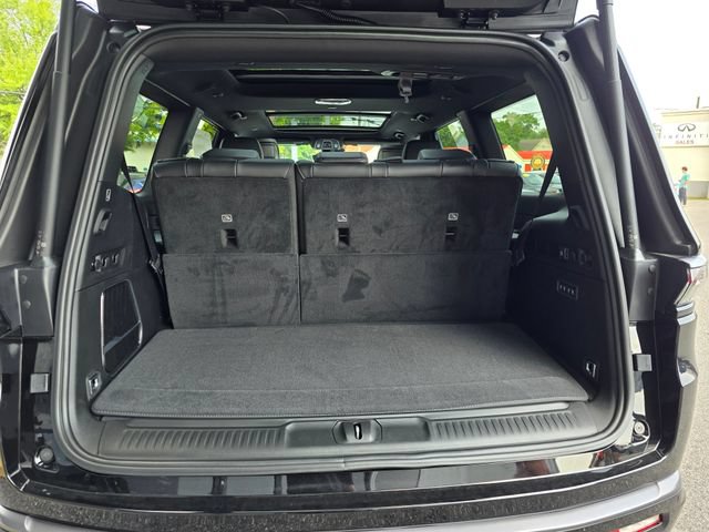 New 2026 Jeep Grand Wagoneer 4WD w/ Premium Group I image 38
