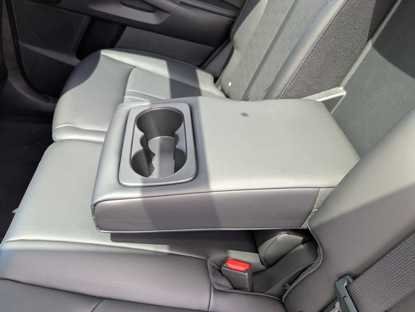 New 2026 Kia Sorento S AWD/4WD image 18