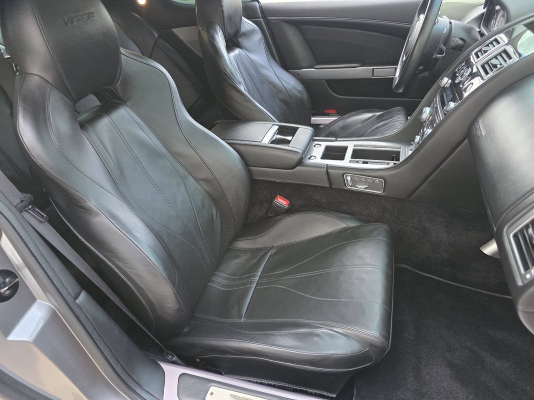 Used 2012 Aston Martin Virage Coupe RWD image 26