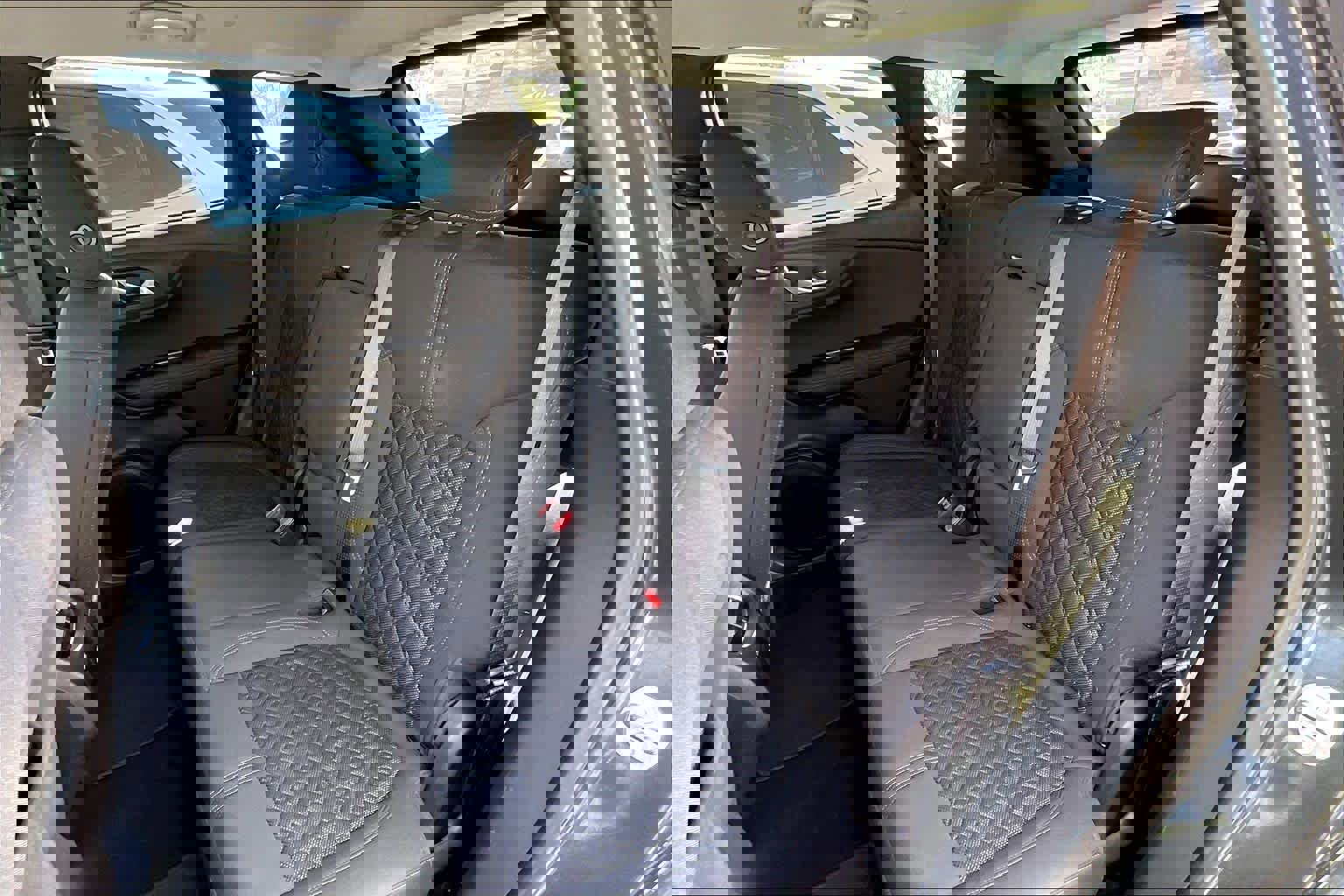 Used 2019 Chevrolet Blazer LT image 25