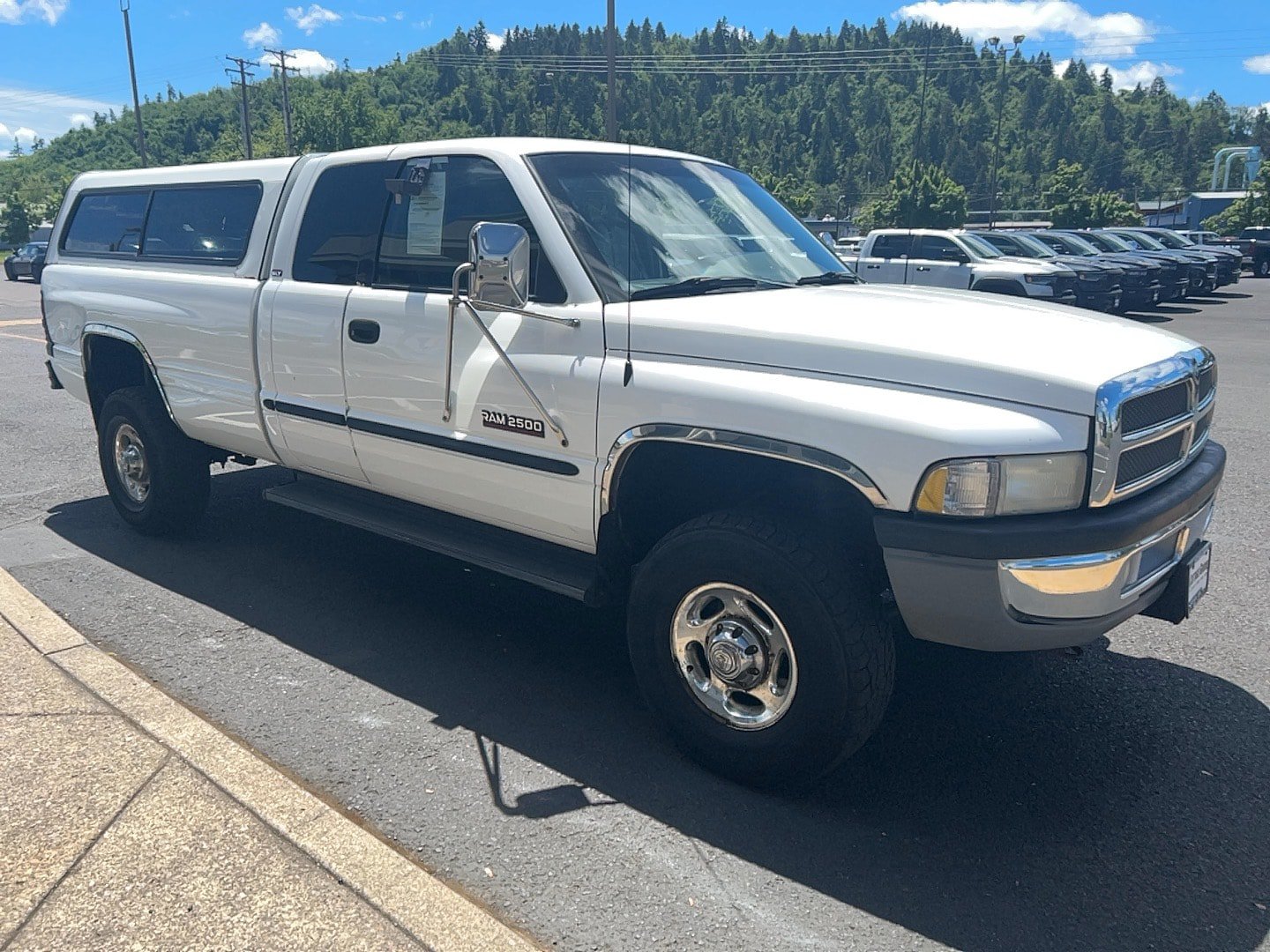 Used 2000 Dodge Ram 2500 Truck 4x4 Quad Cab image 2