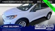 Used 2022 Ford Escape SE image 1