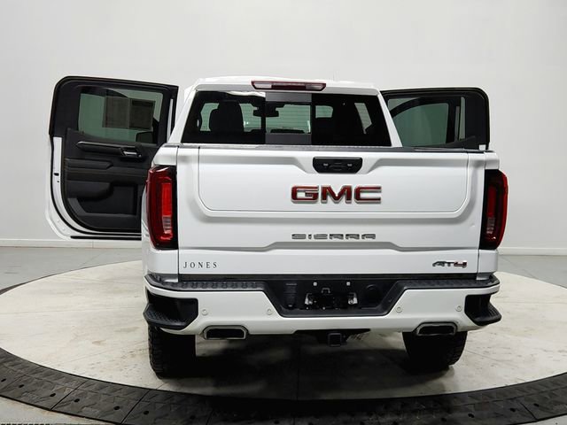 Used 2023 GMC Sierra 1500 AT4 w/ AT4 Preferred Package AWD/4WD image 14