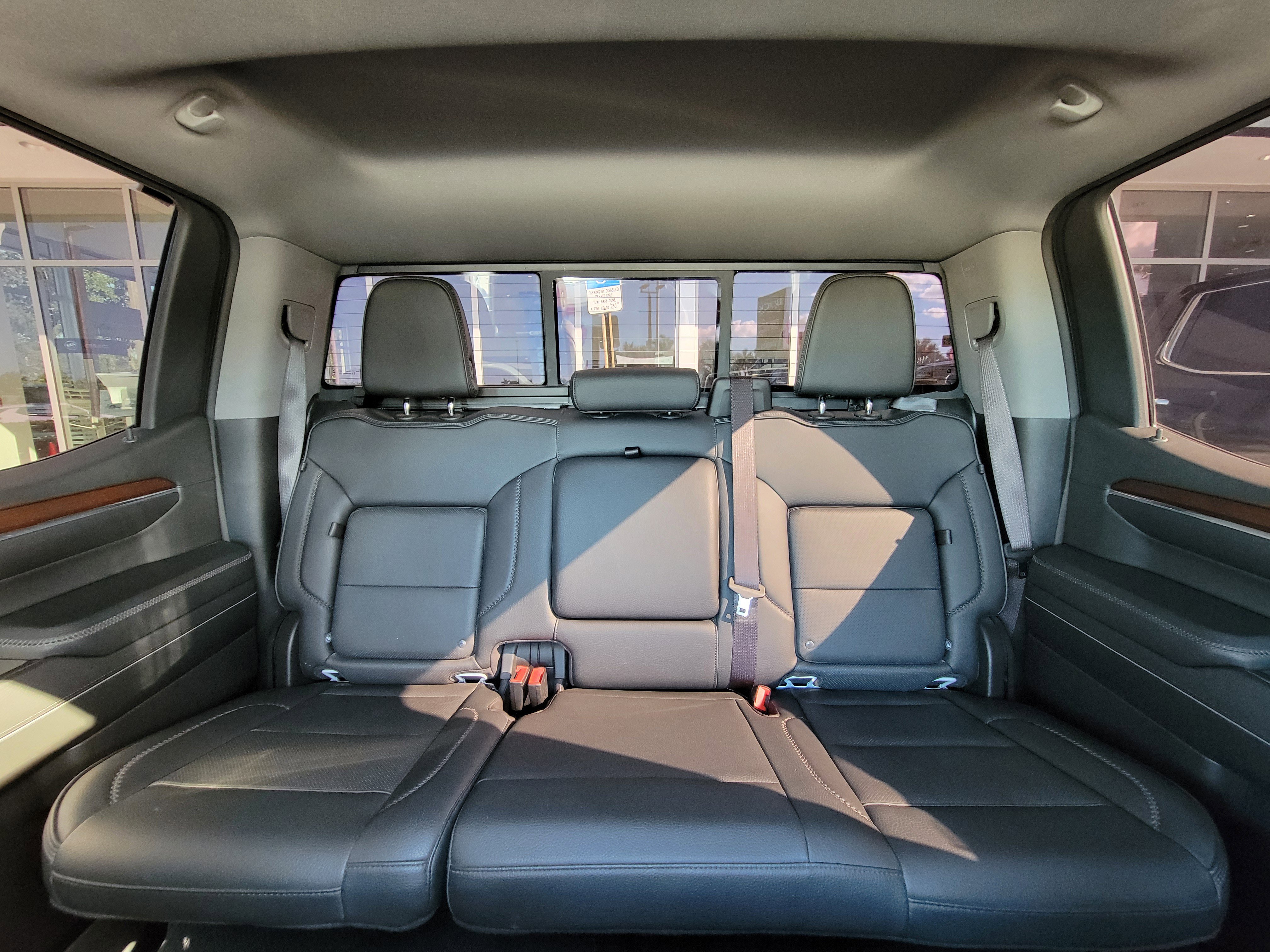 Used 2024 GMC Sierra 1500 Denali w/ Technology Package image 17