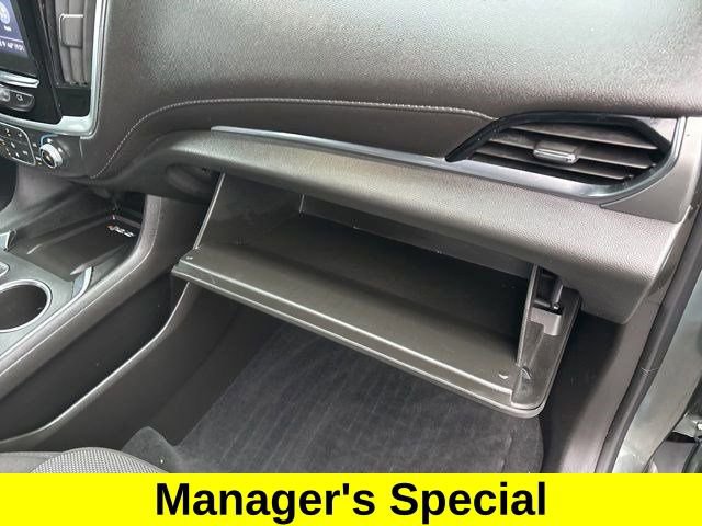 Used 2022 Chevrolet Traverse LT w/ LPO, Floor Liner Package image 44