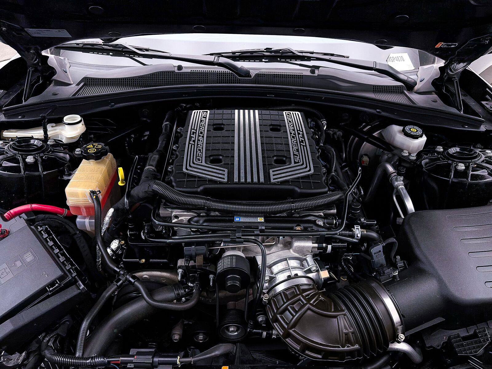 Used 2022 Chevrolet Camaro ZL1 w/ LPO, ZL1 Protection Package RWD image 3
