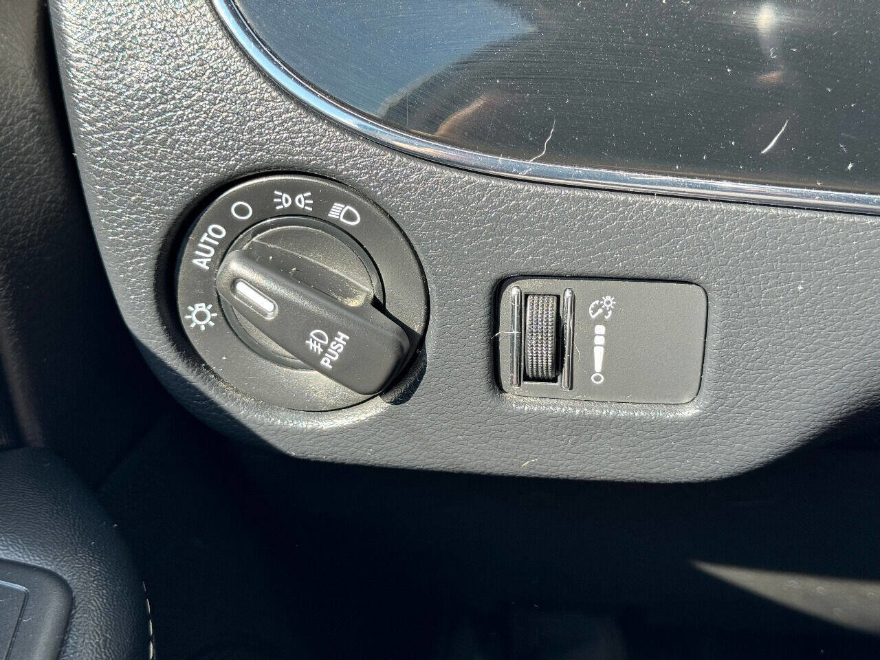 Used 2019 Dodge Grand Caravan SE image 17