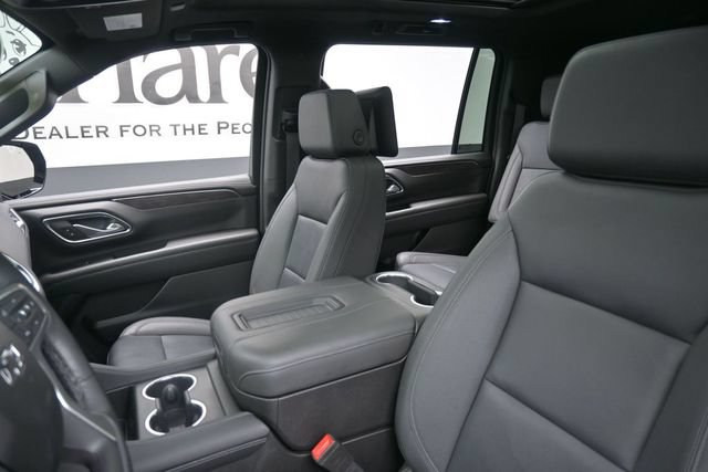 Used 2024 Chevrolet Suburban Z71 w/ Off-Road Capability Package AWD/4WD image 16