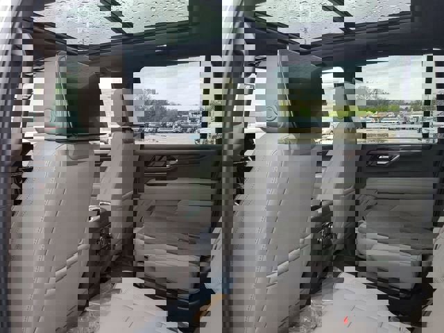 New 2026 GMC Yukon XL Elevation w/ Elevation Premium Package image 10