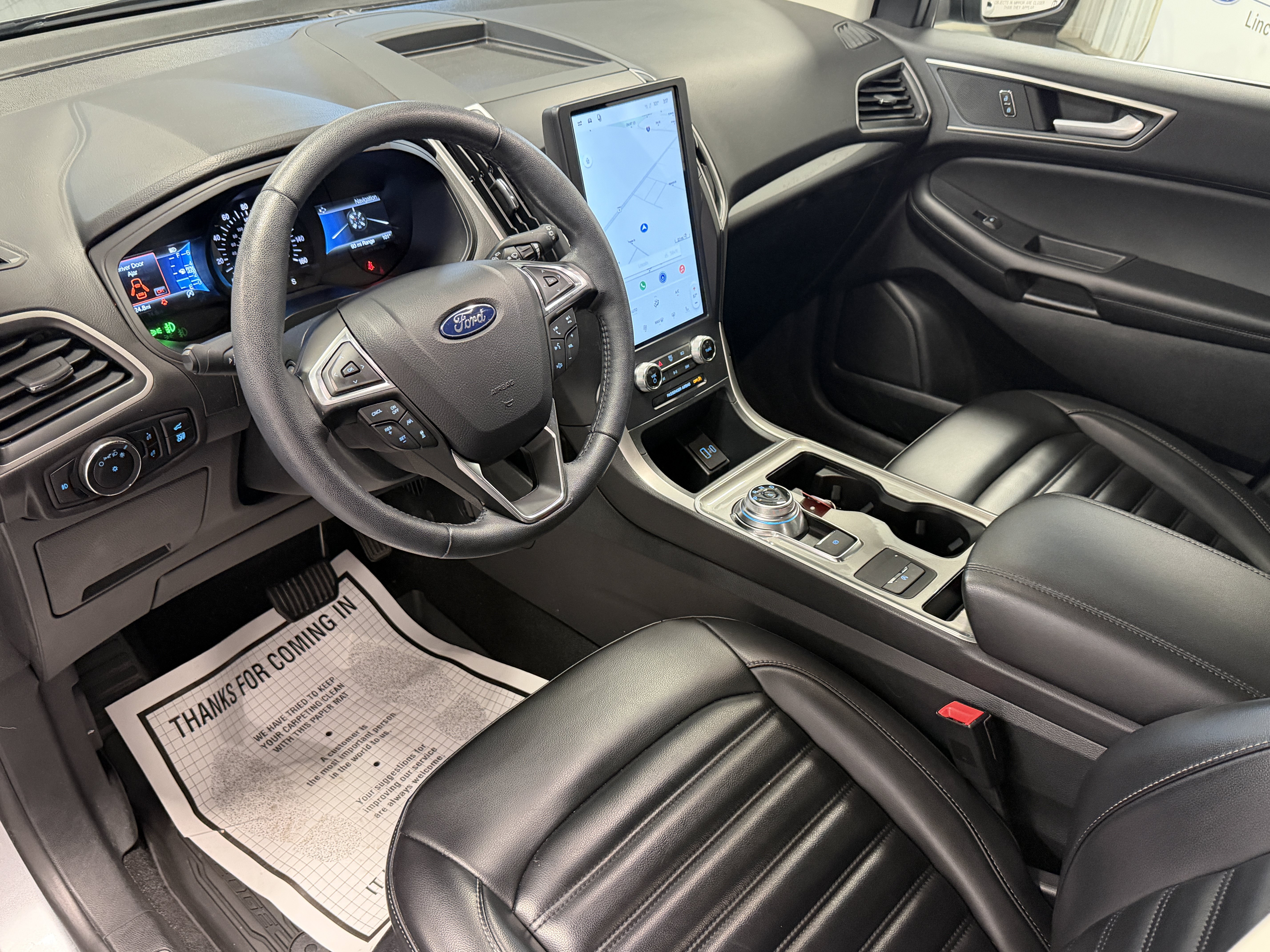 Used 2024 Ford Edge SEL w/ Convenience Package AWD/4WD image 4