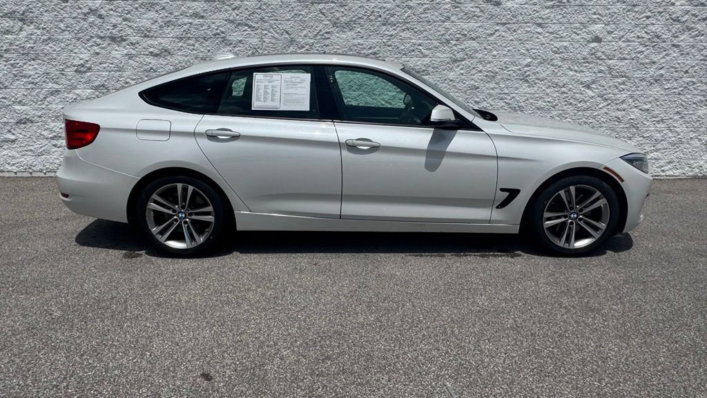 Used 2016 BMW 335i Gran Turismo xDrive AWD/4WD image 2