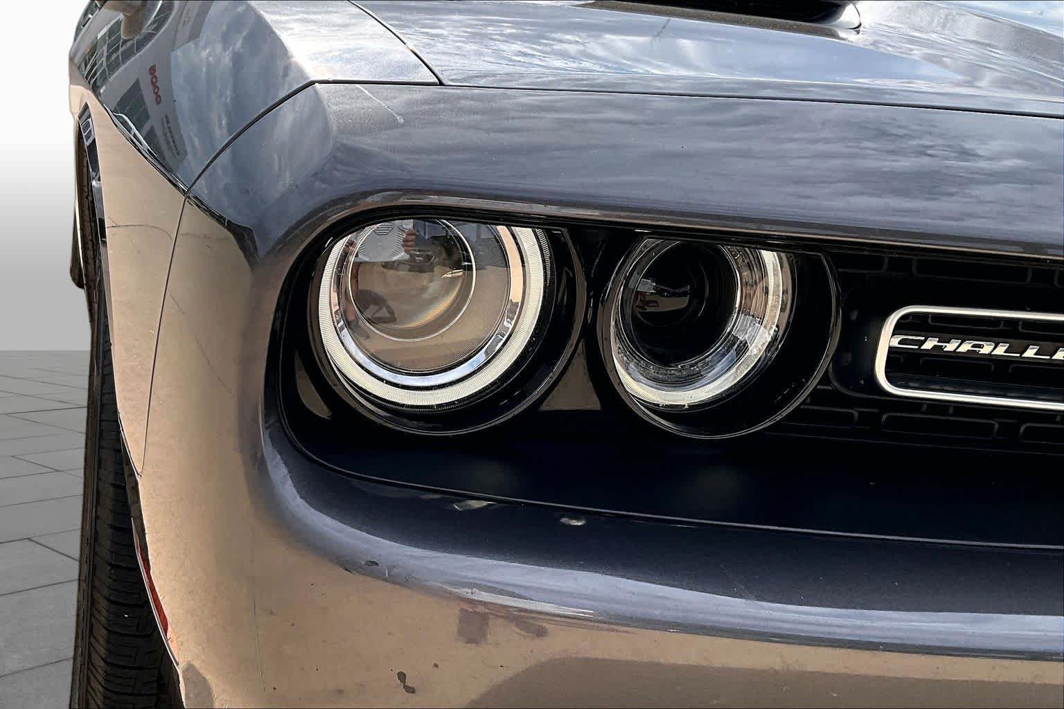 Used 2019 Dodge Challenger SXT RWD image 26