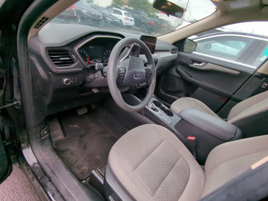 Used 2020 Ford Escape SE FWD image 8