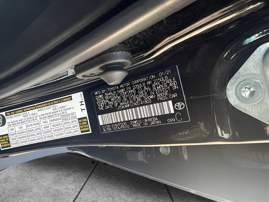 Used 2021 Toyota Prius LE FWD image 19