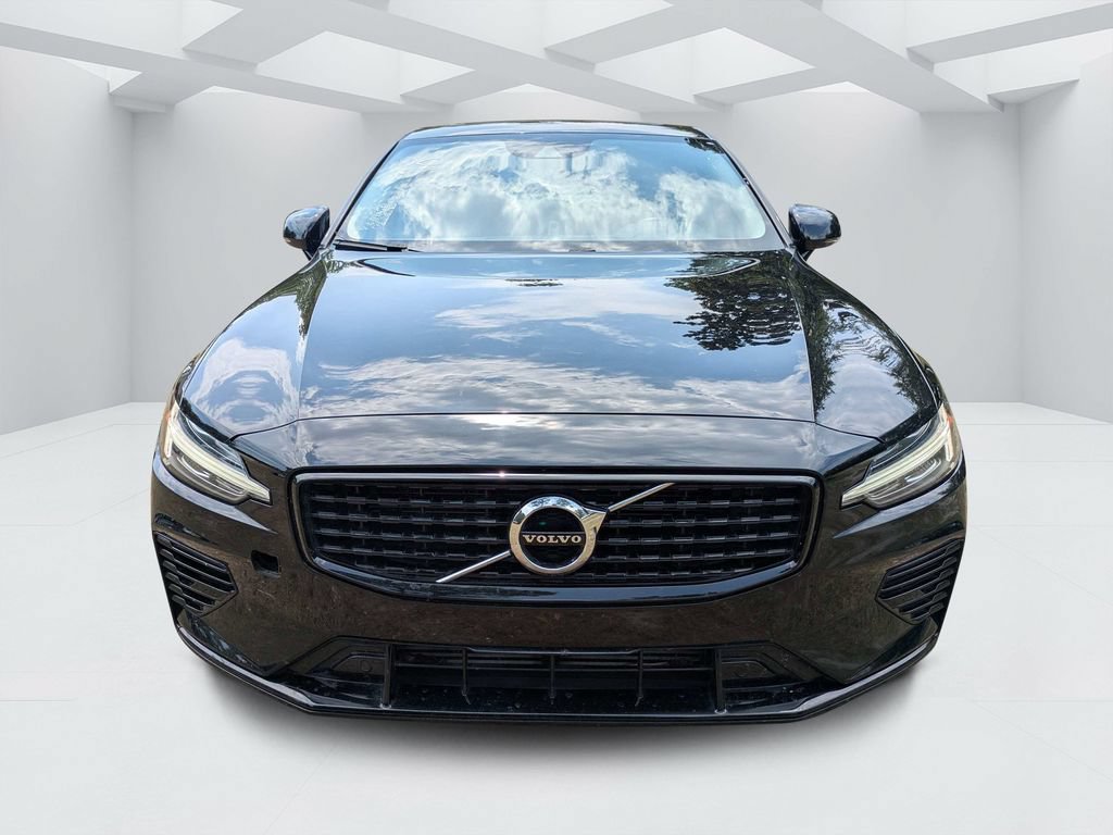 Used 2021 Volvo S60 T8 R-Design Expression AWD/4WD image 8