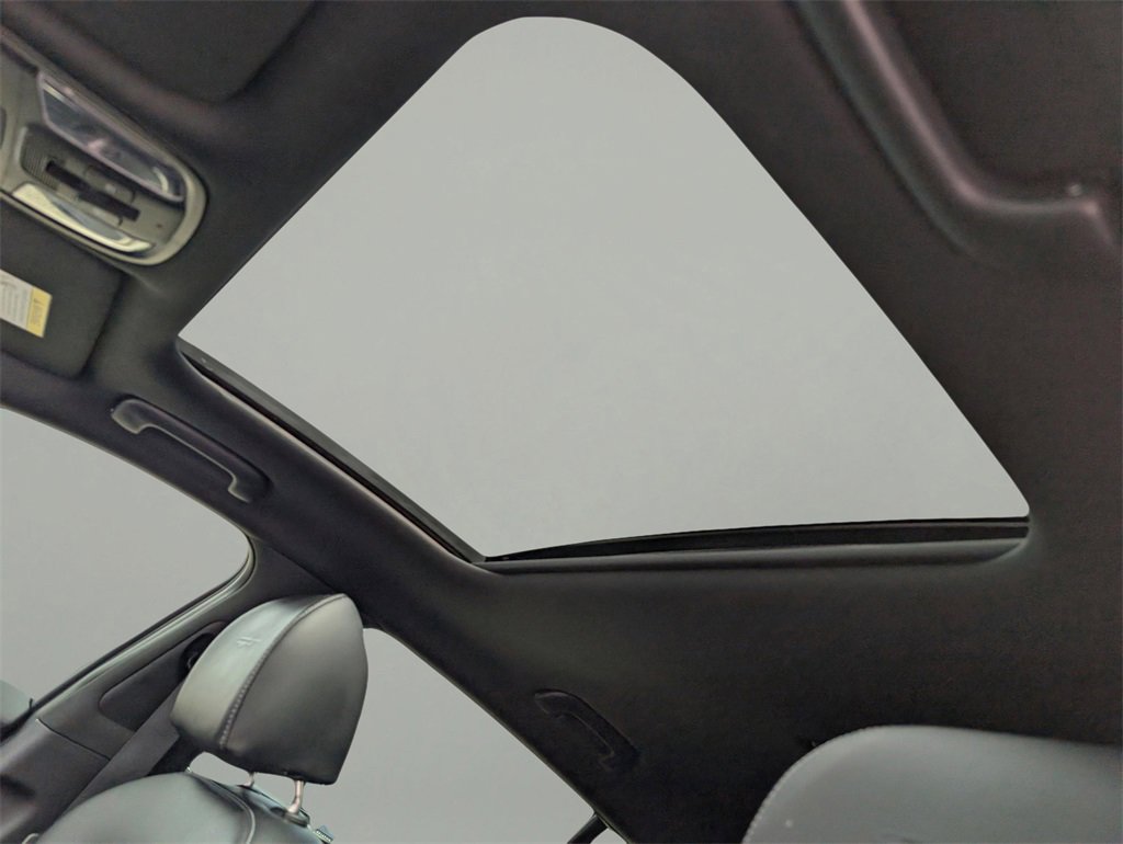 Used 2022 Kia Stinger GT2 w/ Scorpion Package image 15