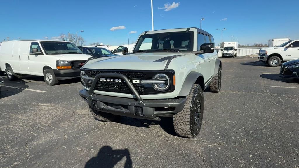 Used 2021 Ford Bronco First Edition image 3