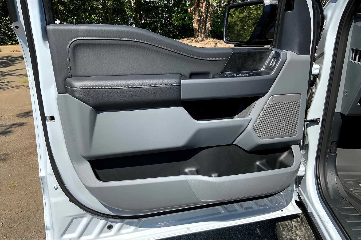 New 2025 Ford F150 Lightning Flash image 10