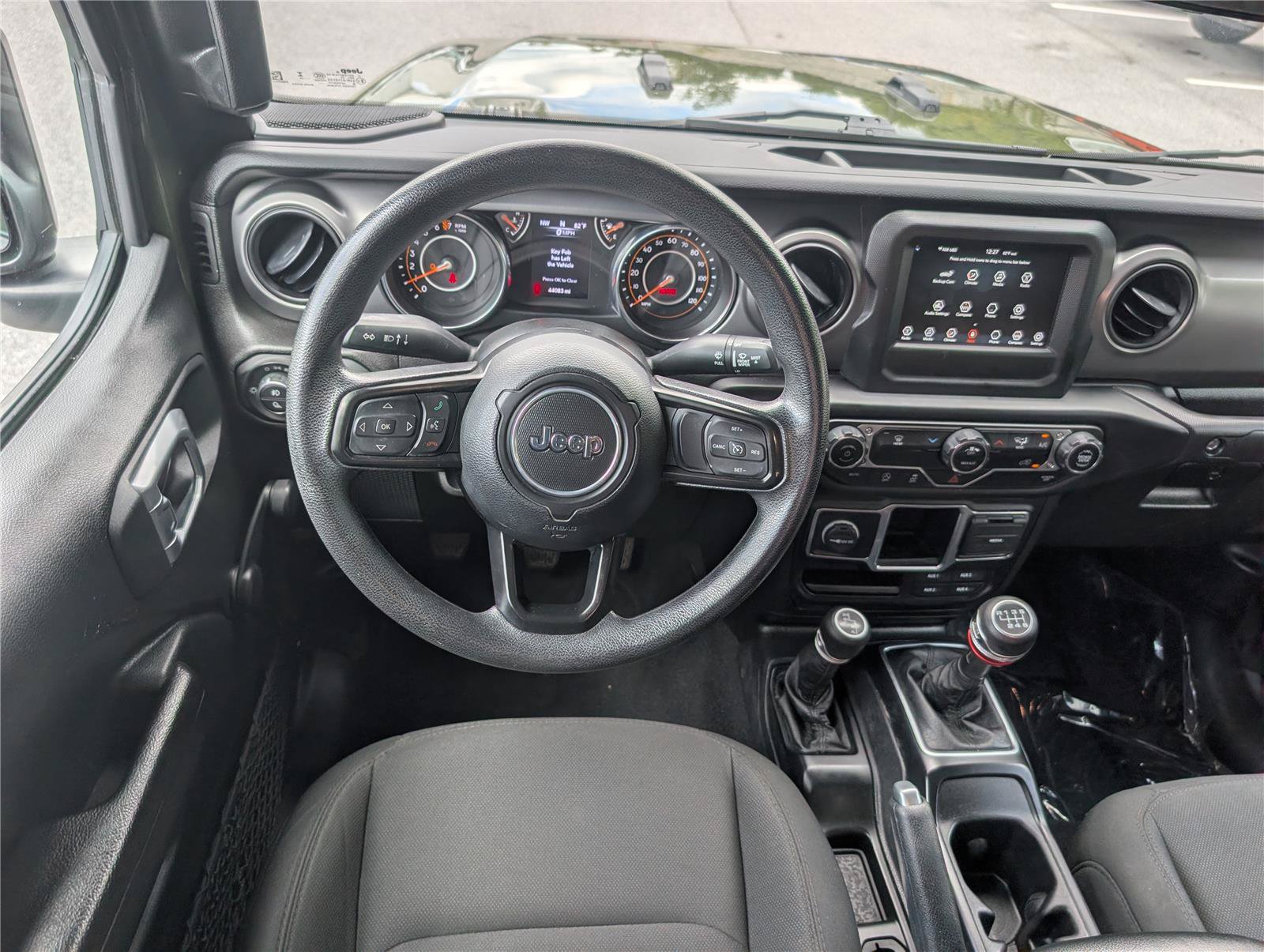 Used 2022 Jeep Gladiator Sport w/ Trailer Tow Package AWD/4WD image 16