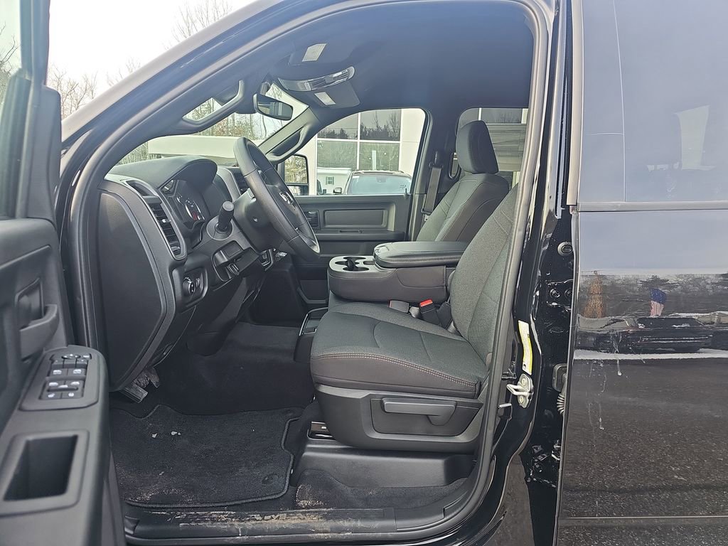 New 2026 RAM 3500 Tradesman image 10