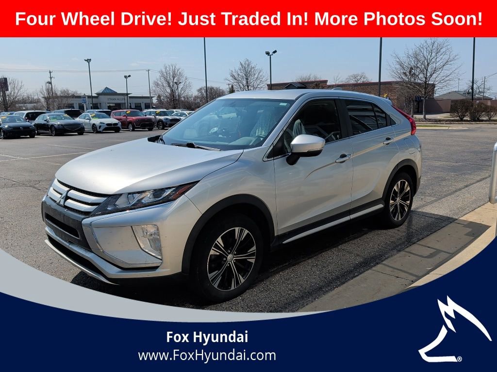 Used 2018 Mitsubishi Eclipse Cross SE image 1