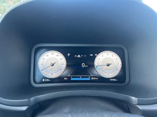 Used 2023 Hyundai Kona Limited image 7