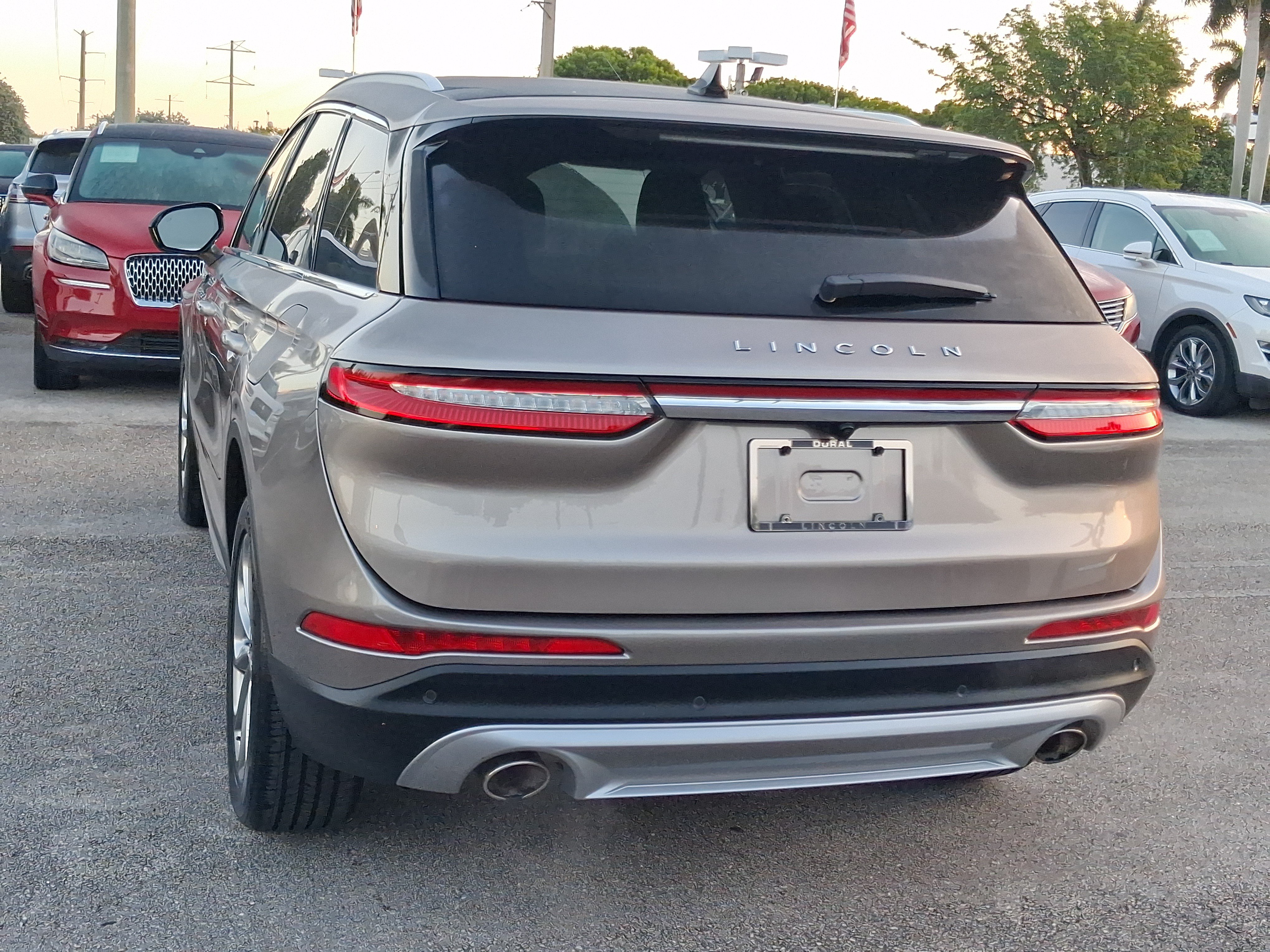 Certified 2021 Lincoln Corsair FWD w/ Premium Package image 3