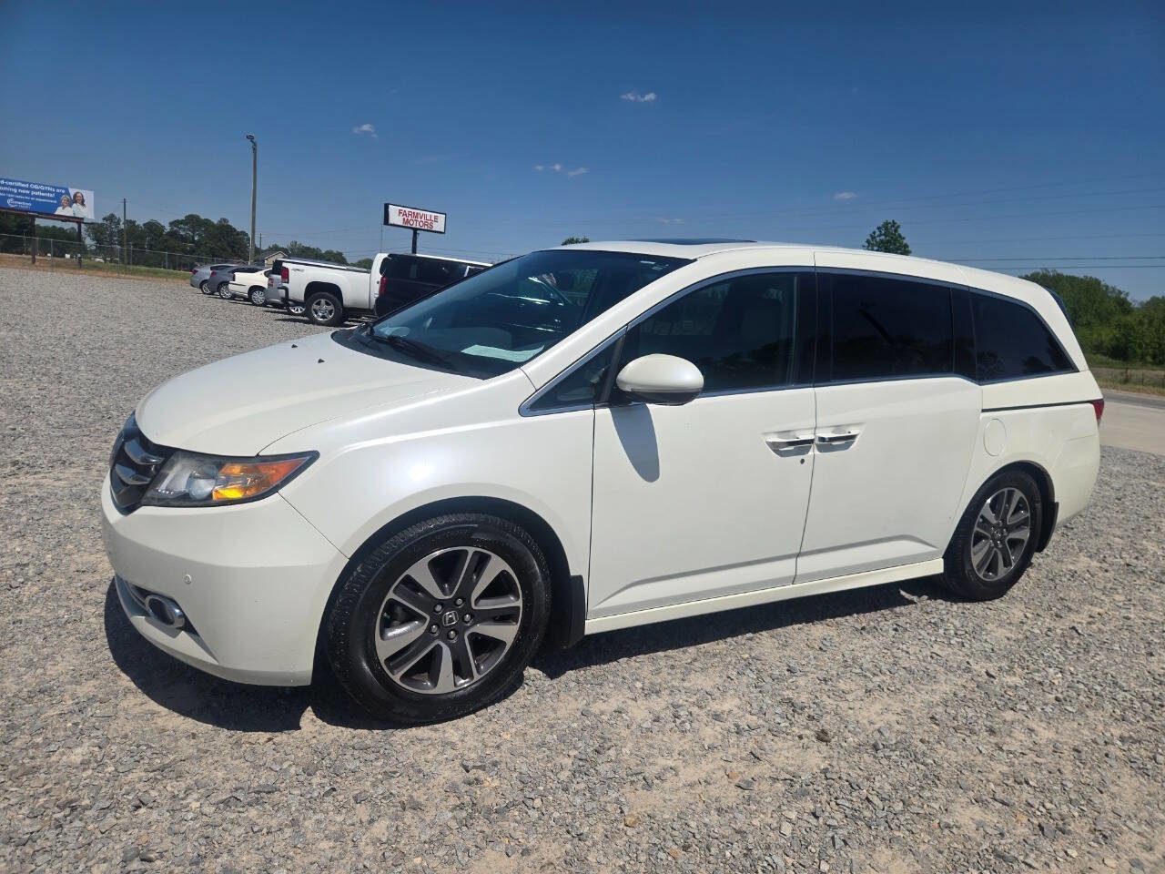 Used 2014 Honda Odyssey Touring image 3