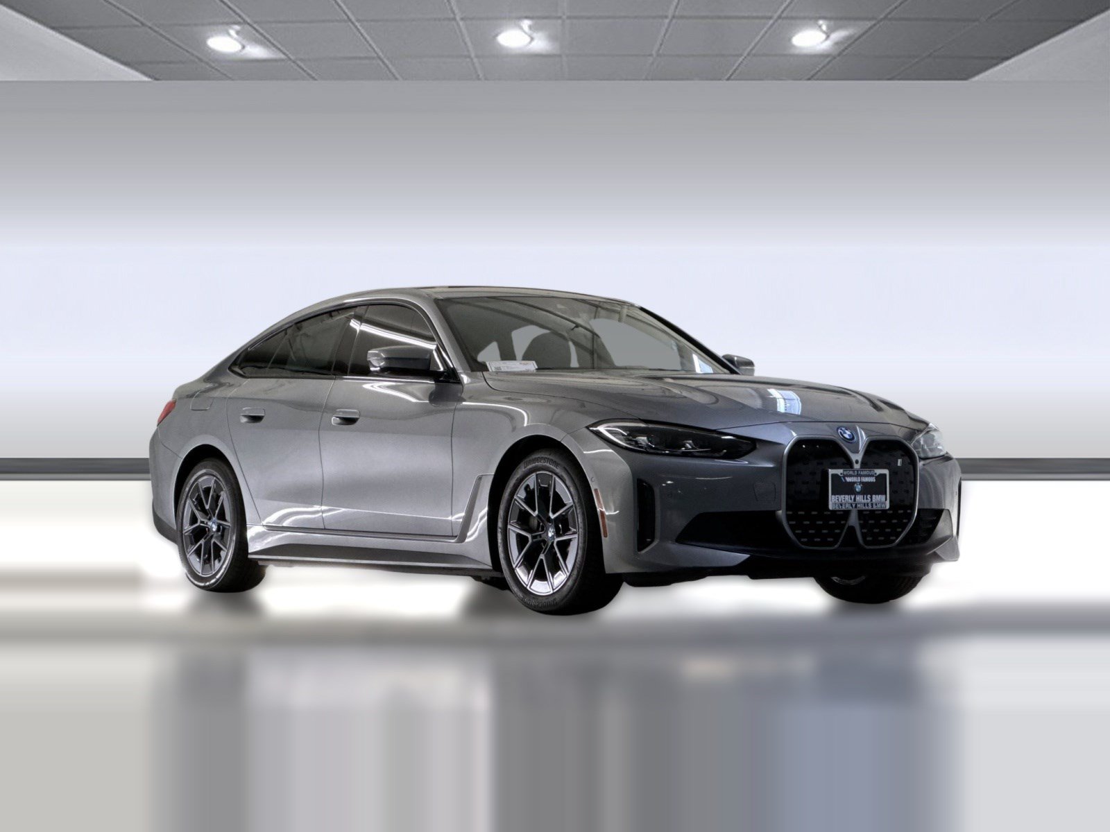 Used 2023 BMW i4 eDrive40 w/ Premium Package RWD image 7