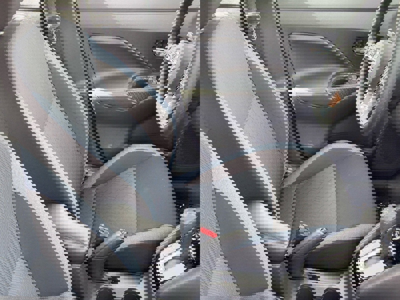 Certified 2025 Nissan Versa SV image 10