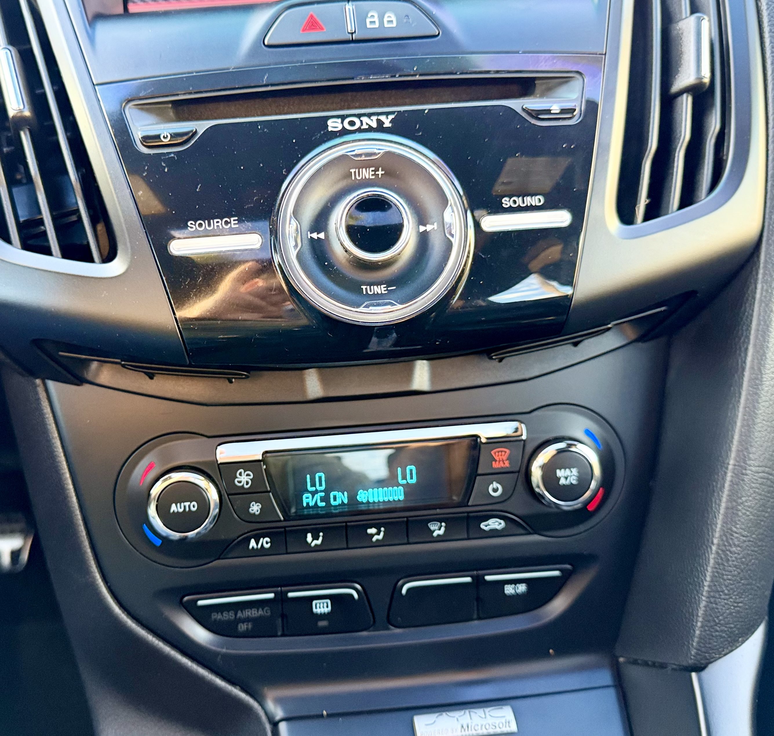 Used 2014 Ford Focus ST w/ Equipment Group 202A FWD image 26