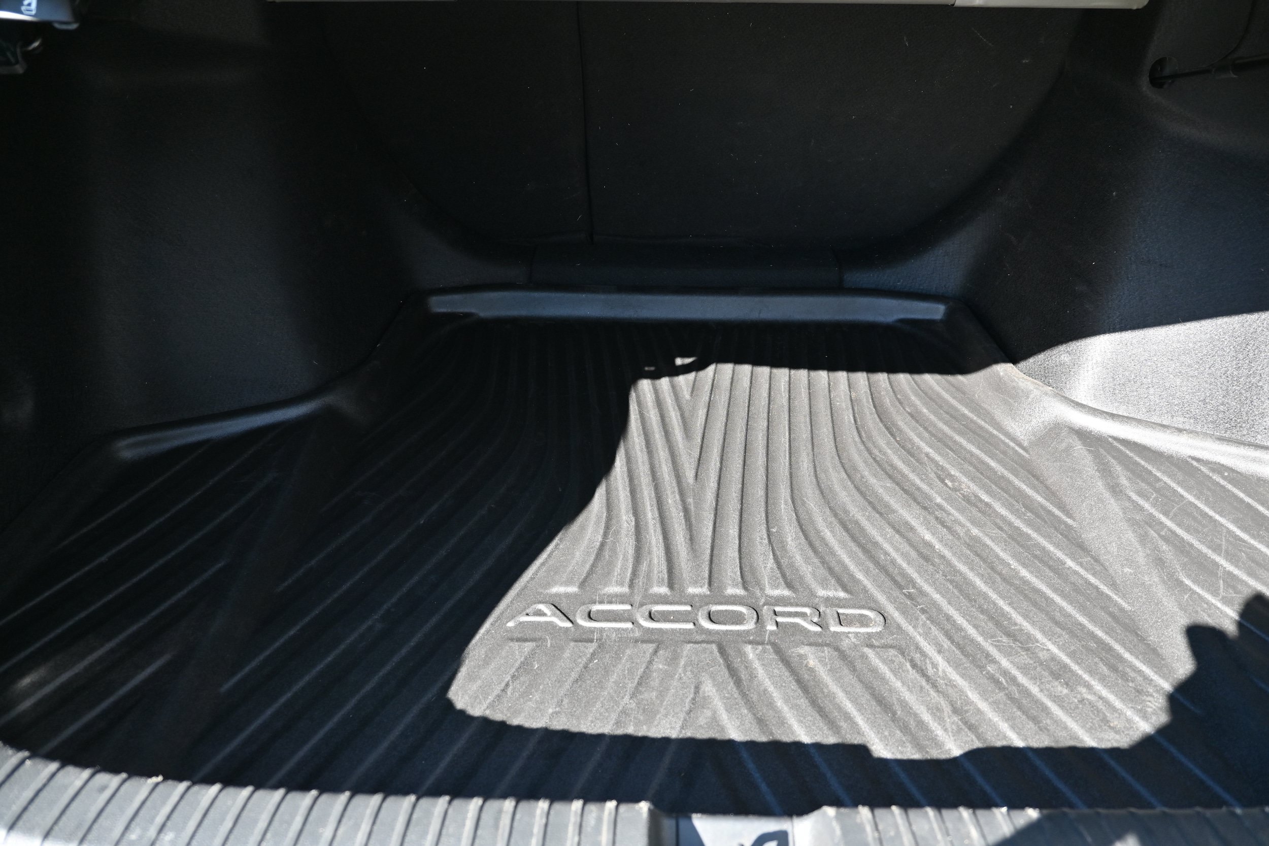 Used 2023 Honda Accord Touring image 8