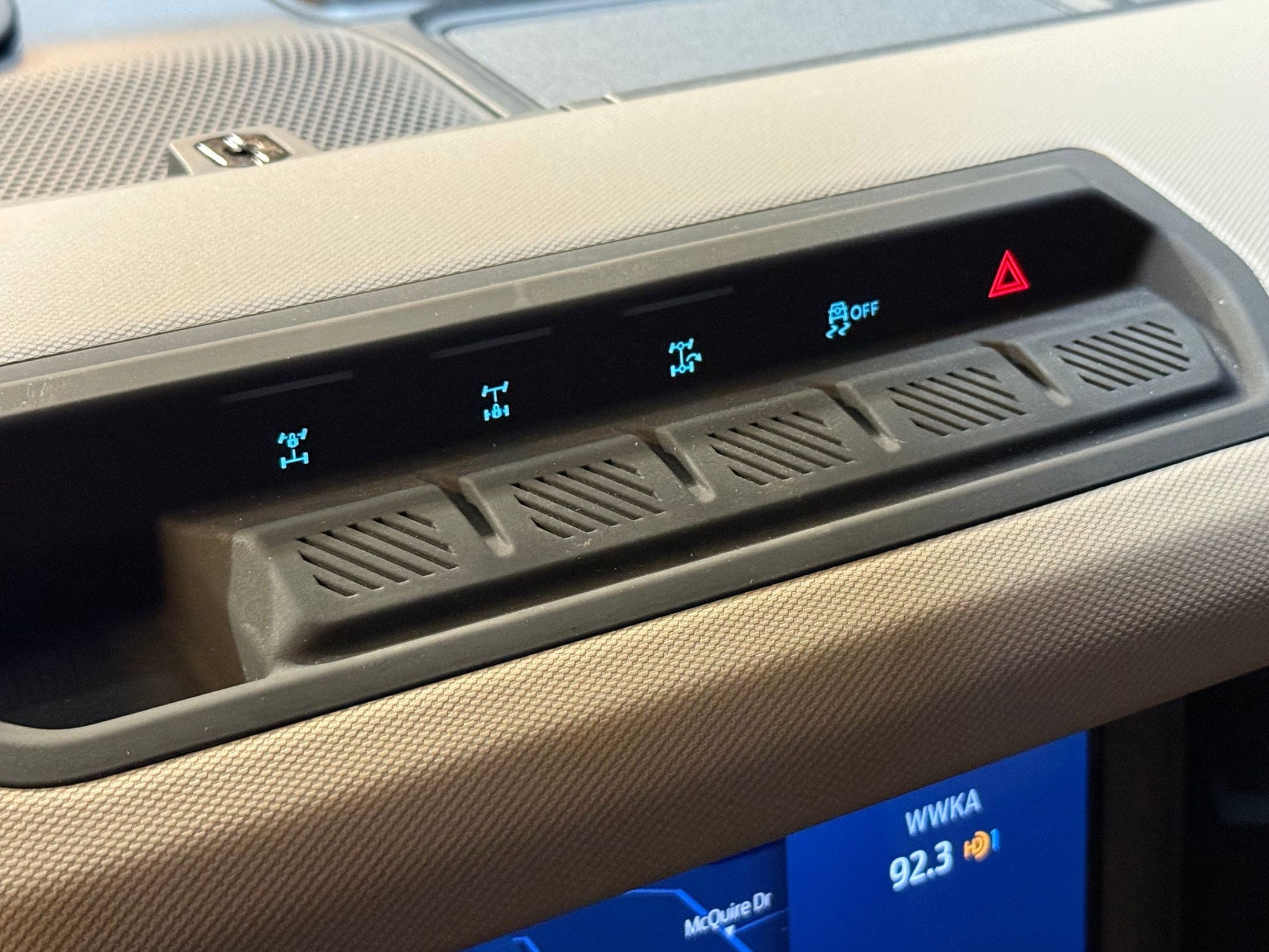 Used 2023 Ford Bronco Wildtrak image 31