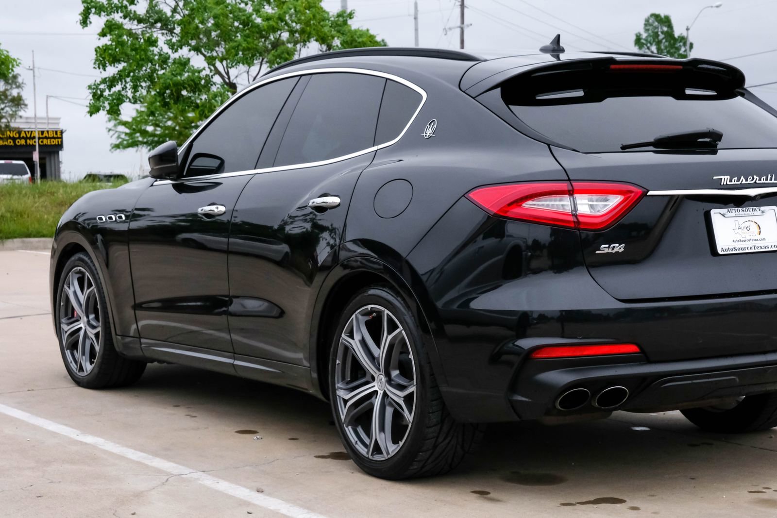 Used 2019 Maserati Levante S GranSport AWD/4WD image 14