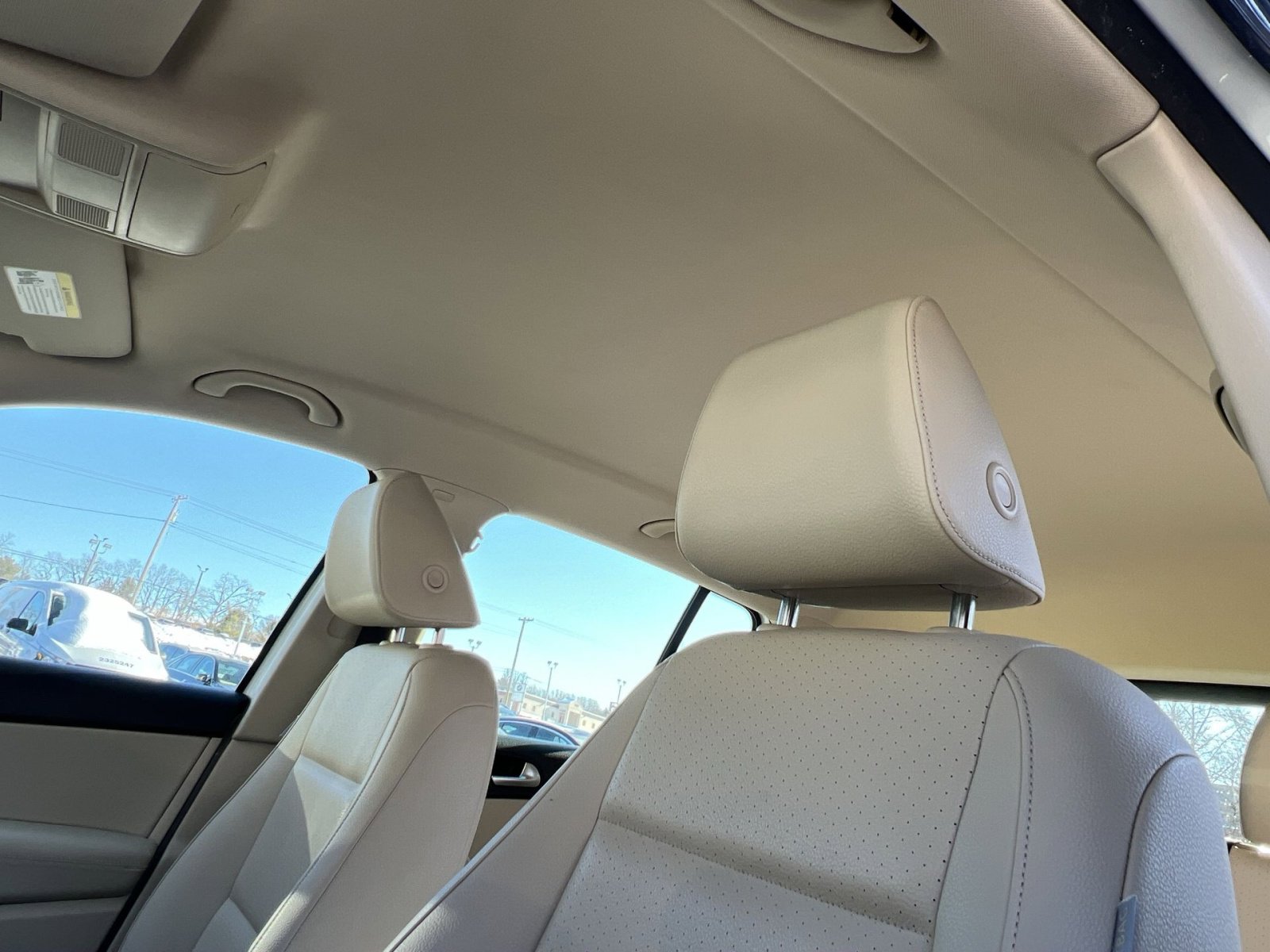 Used 2017 Volkswagen Tiguan S image 20