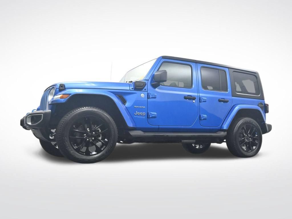 Used 2022 Jeep Wrangler Unlimited Sahara AWD/4WD image 29