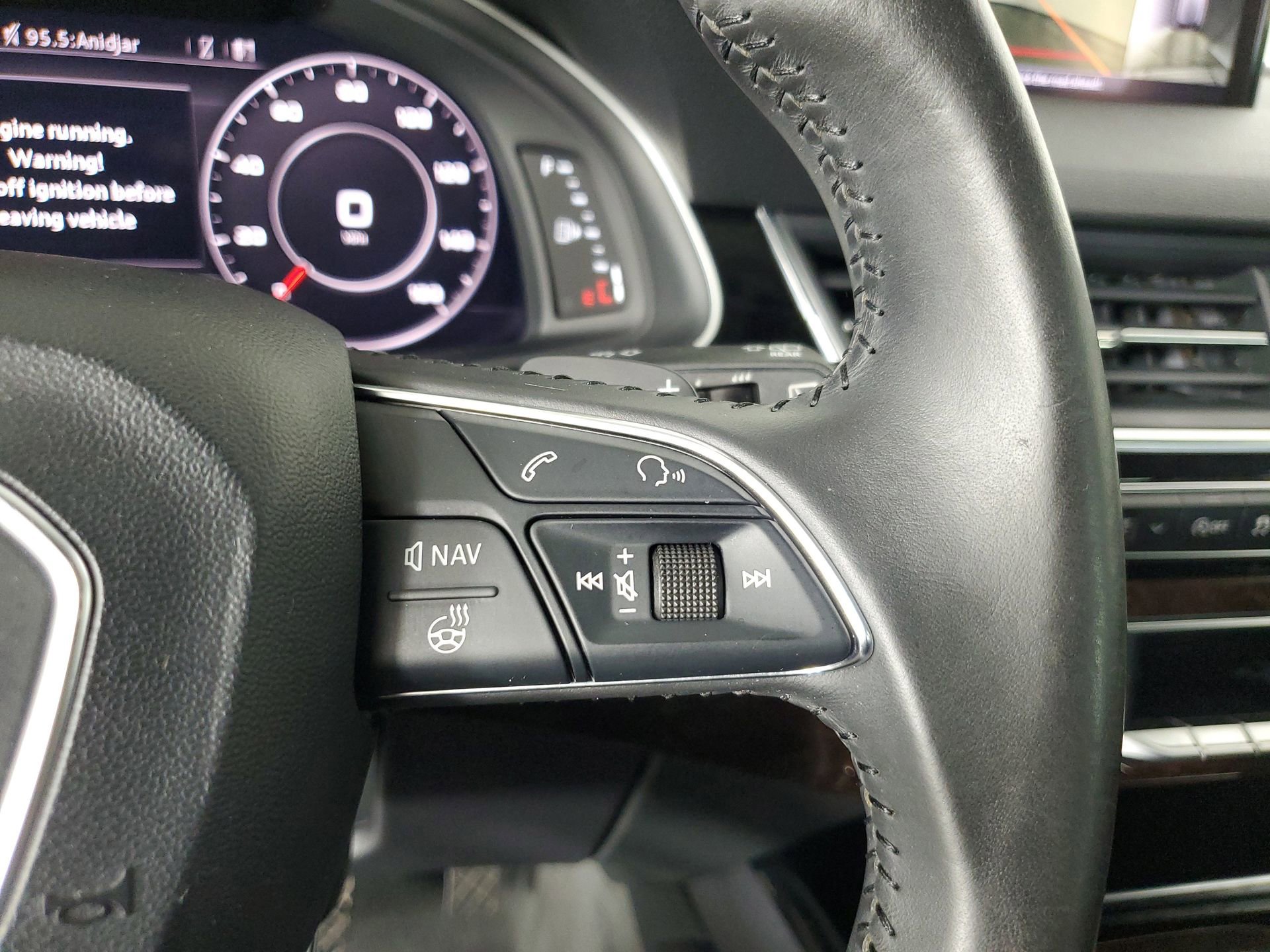 Used 2017 Audi Q7 3.0T Premium Plus image 38