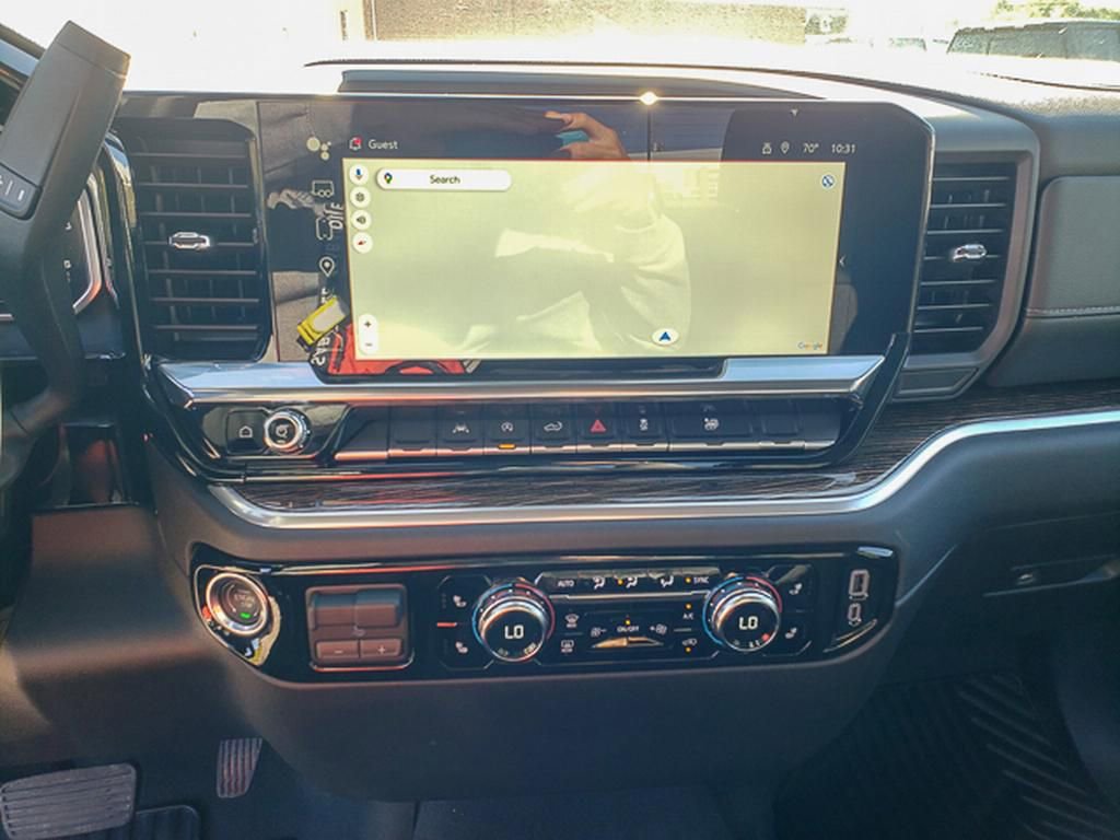 New 2026 GMC Sierra 1500 SLE image 8