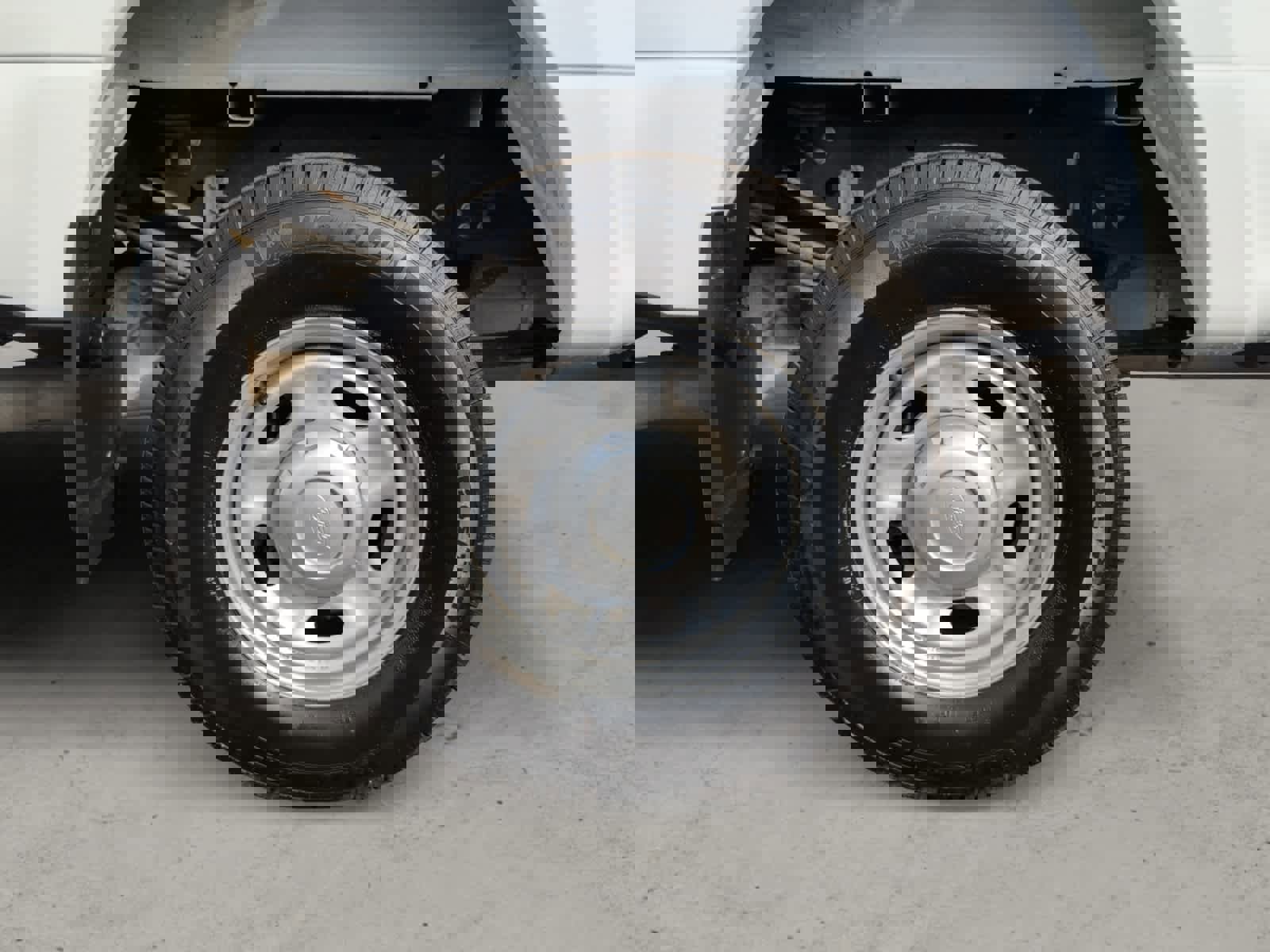 Used 2022 Ford F250 XL image 11