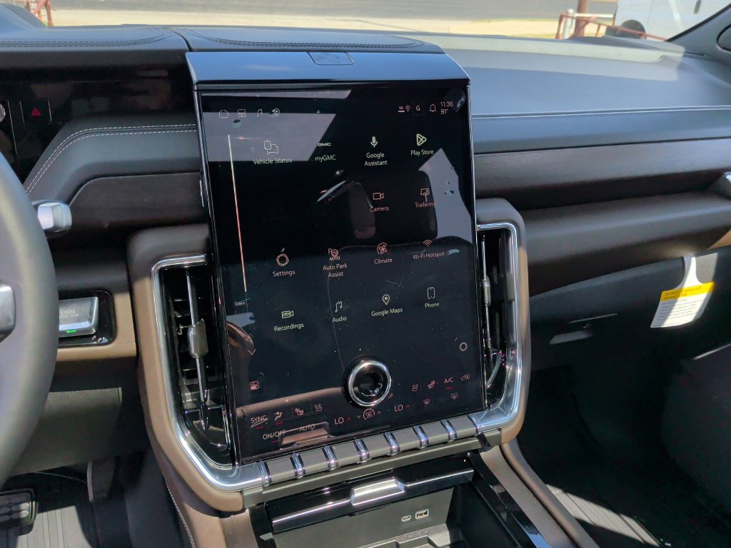 New 2026 GMC Yukon Denali Ultimate AWD/4WD image 24