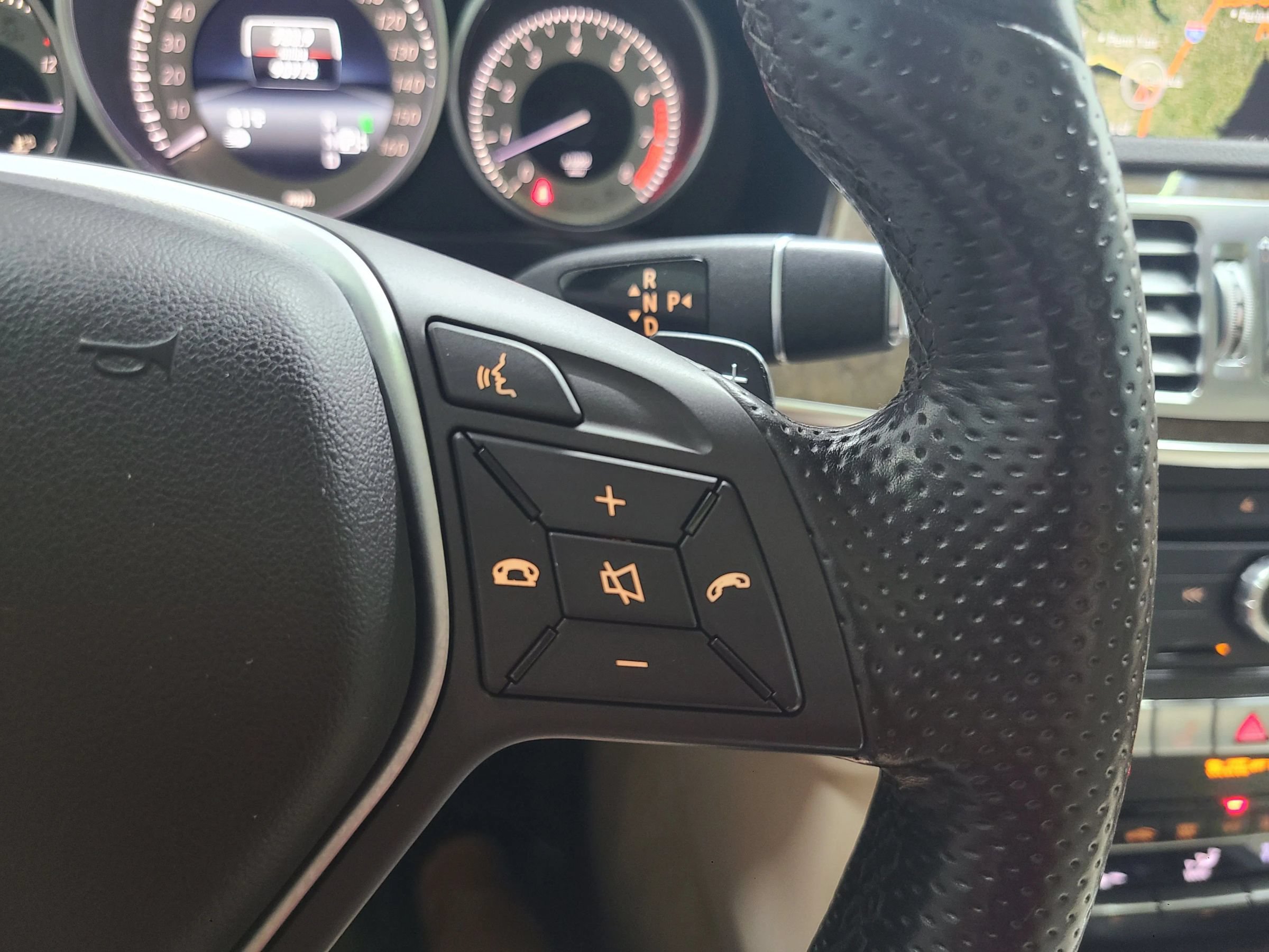 Used 2016 Mercedes-Benz E 350 4MATIC Wagon image 32