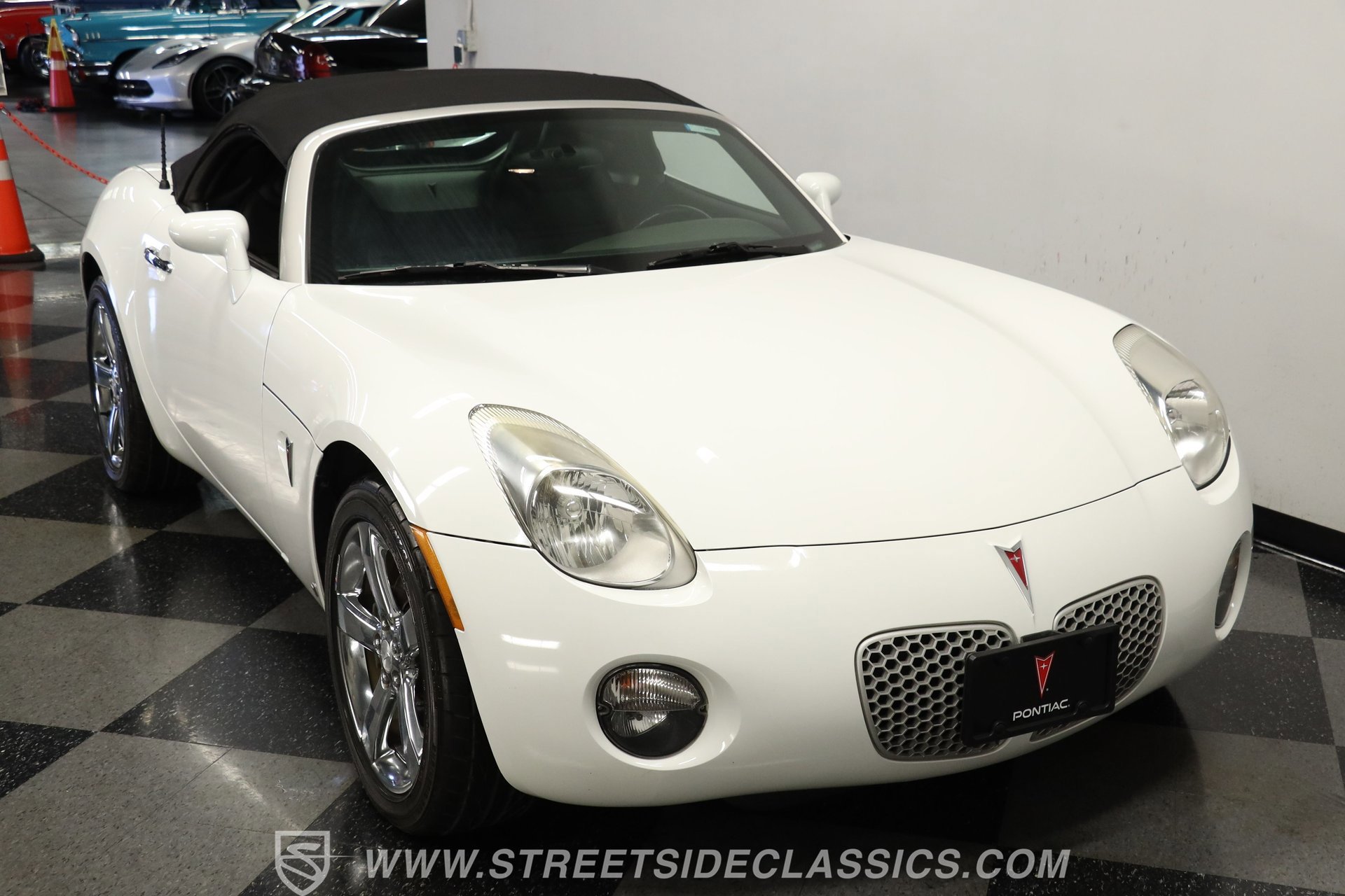 Used 2007 Pontiac Solstice Convertible w/ Premium Package image 14