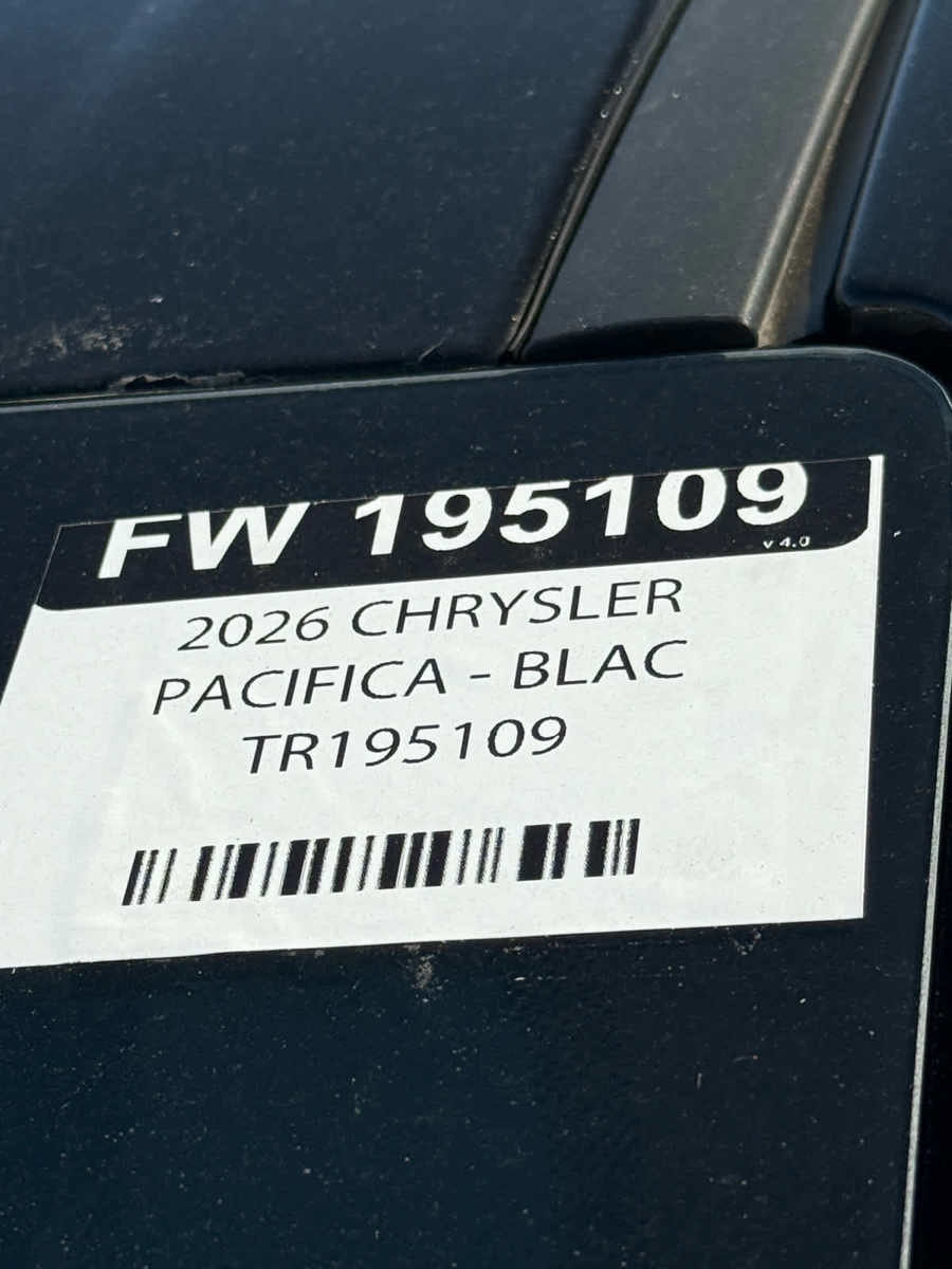 New 2026 Chrysler Pacifica Select w/ S Appearance Package image 35