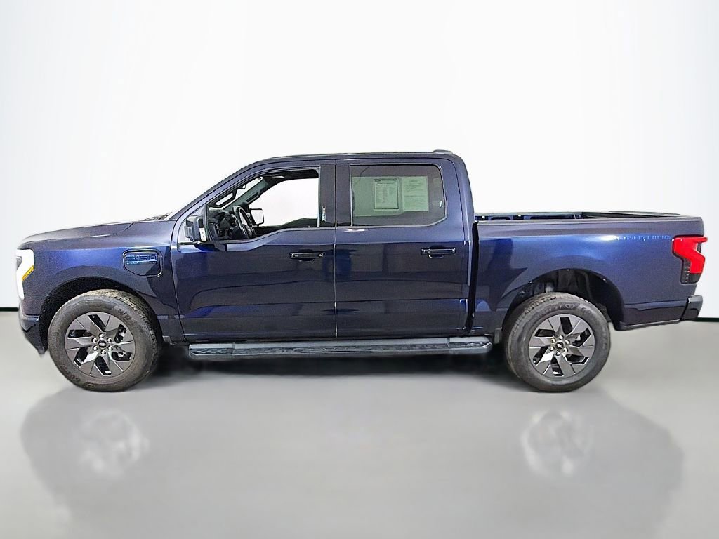 Used 2024 Ford F150 Lightning Lariat image 16