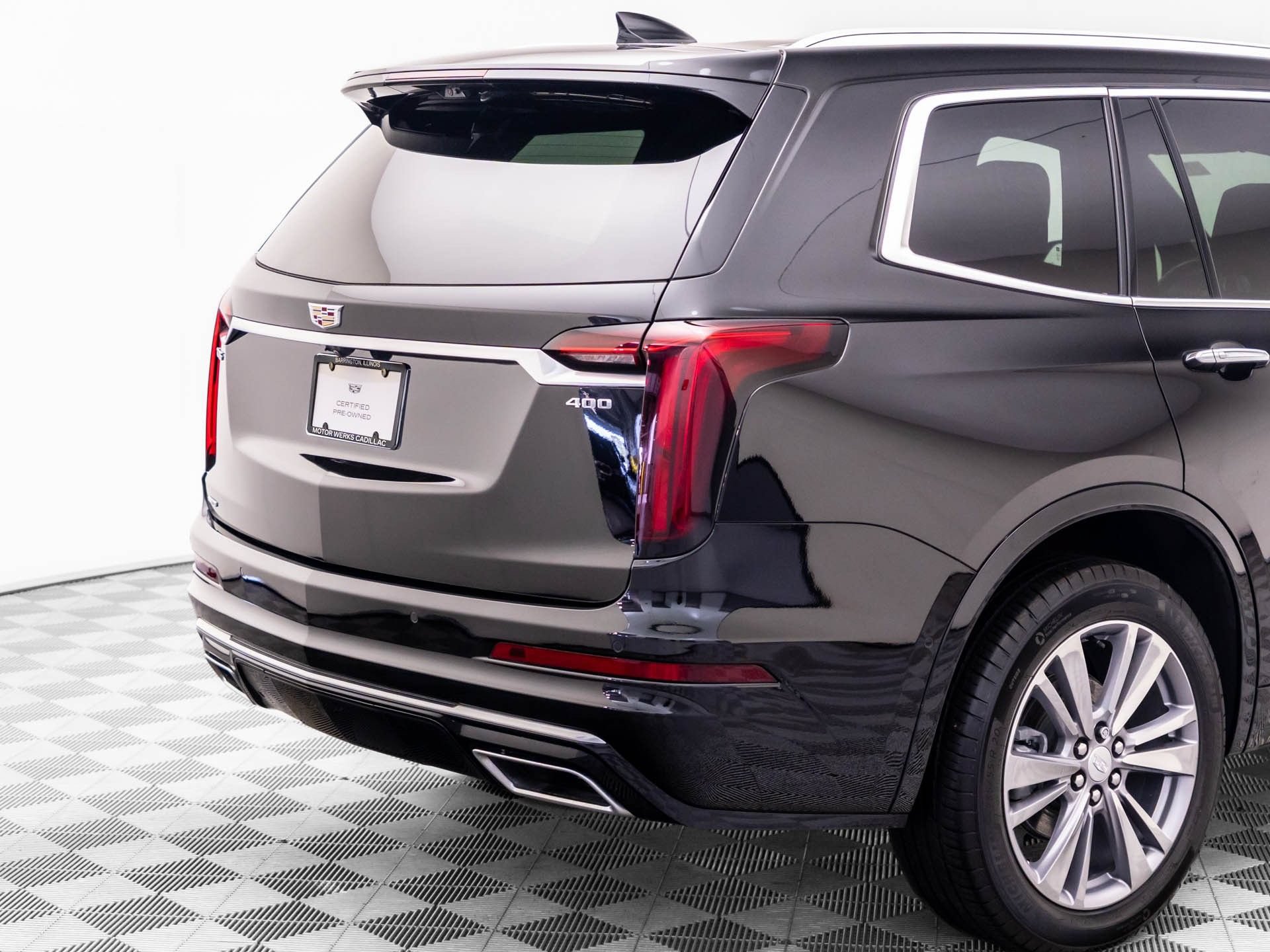 Certified 2025 Cadillac XT6 Premium Luxury w/ Platinum Package AWD/4WD image 39