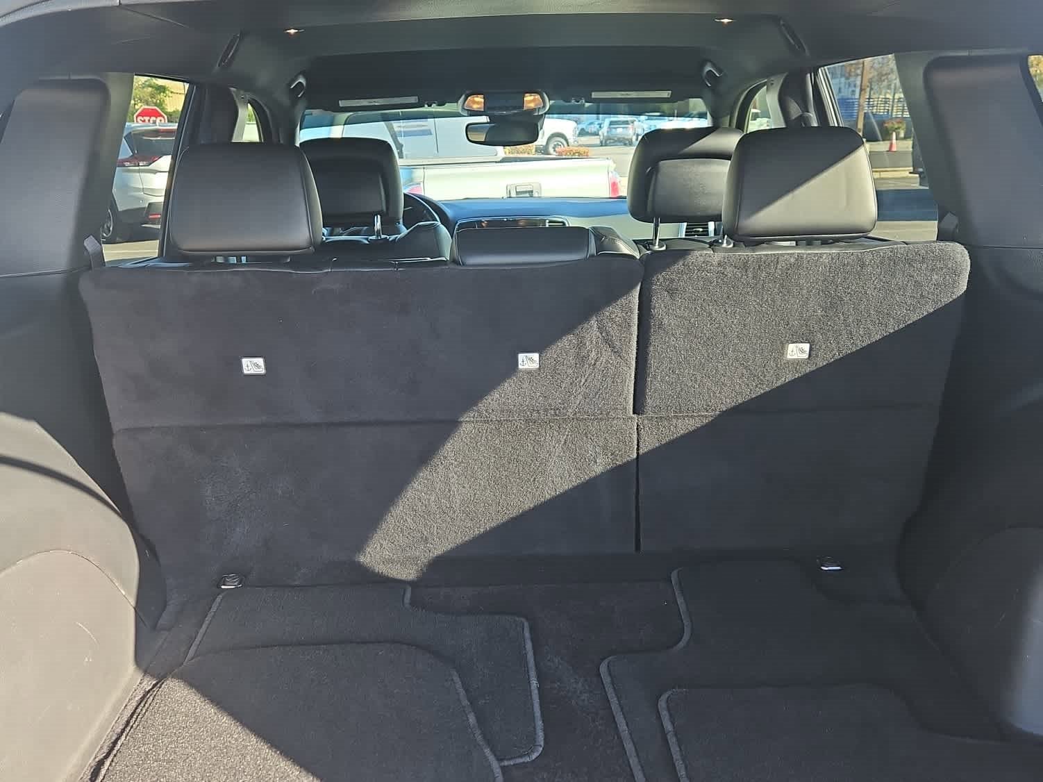 Used 2021 Jeep Grand Cherokee Laredo X image 9